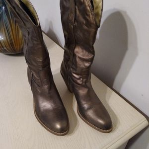 Women boots